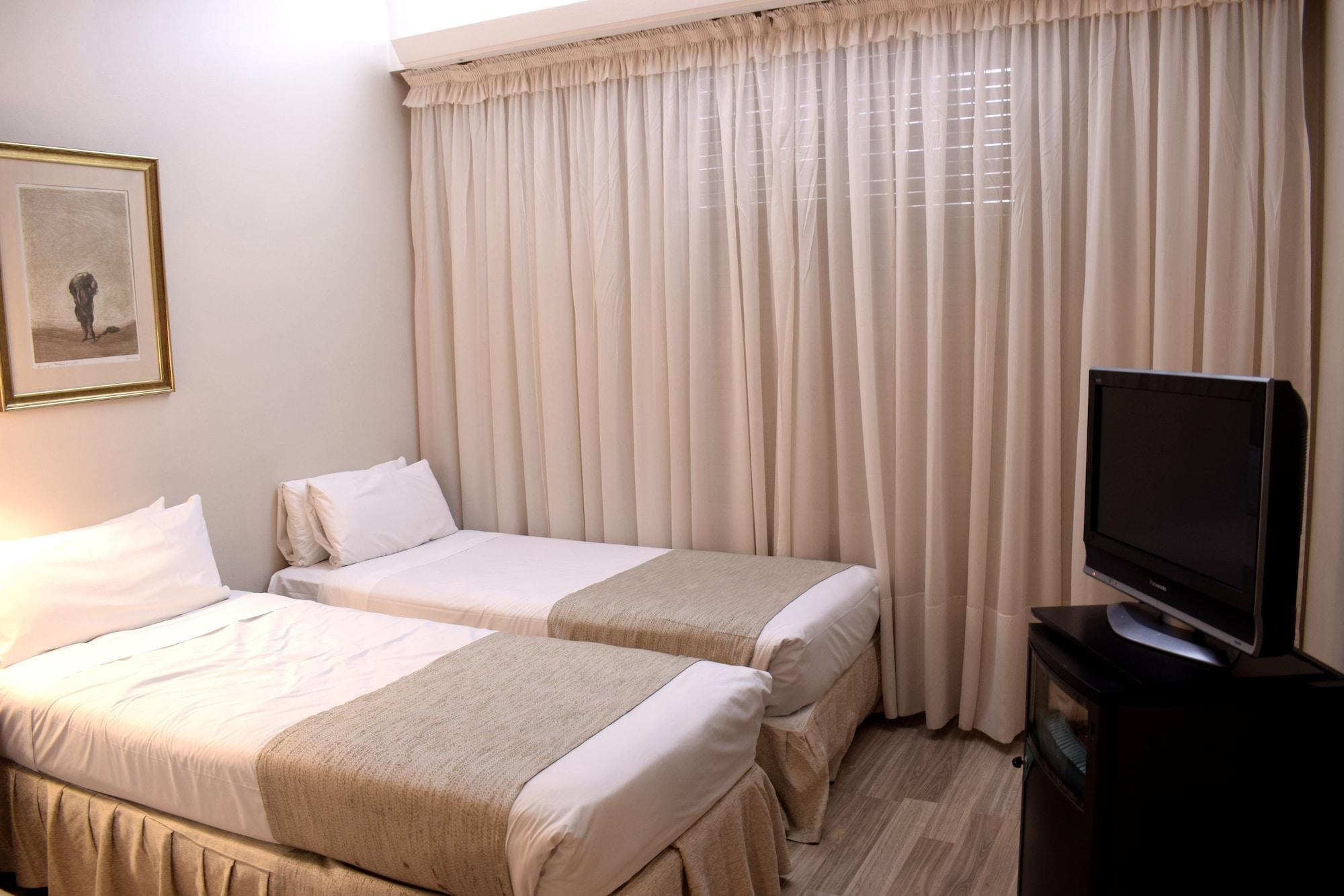 Dora Hotel بوينس آيرس المظهر الخارجي الصورة
